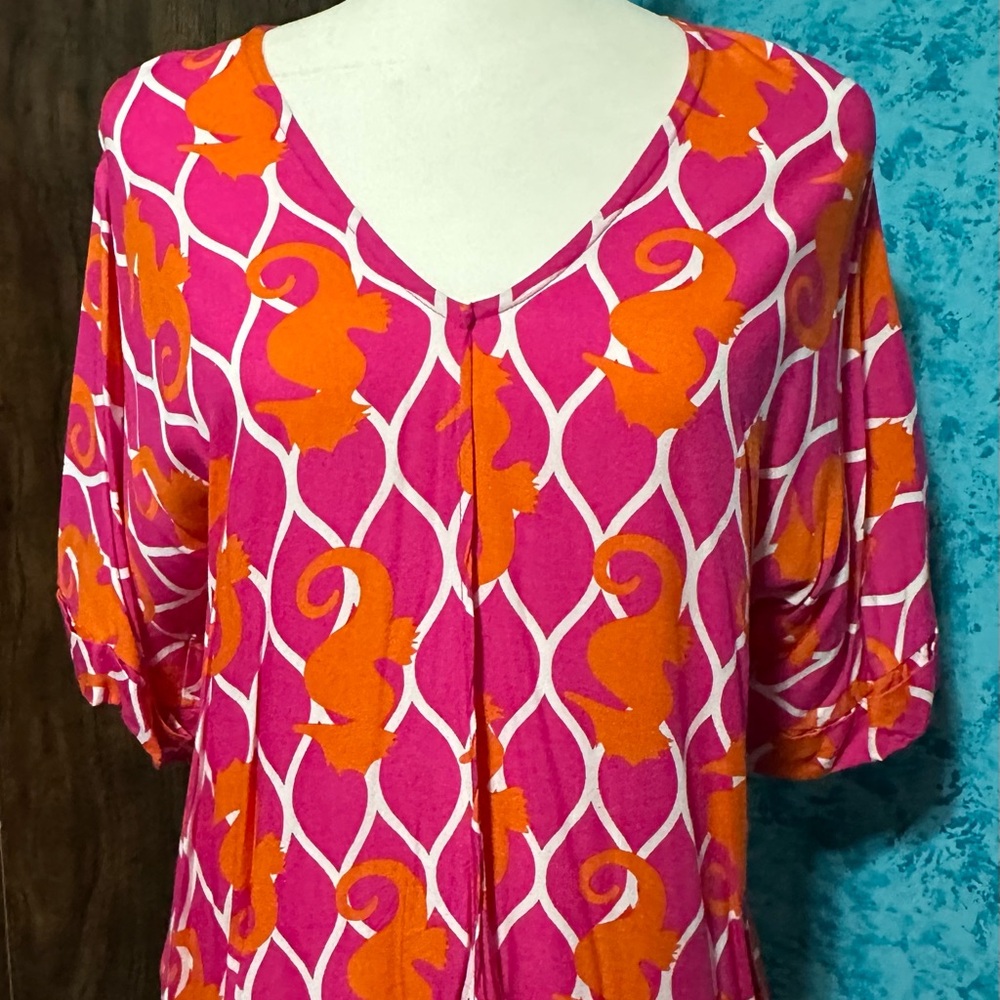 Escapada Pink and Orange Seahorse Women's Top